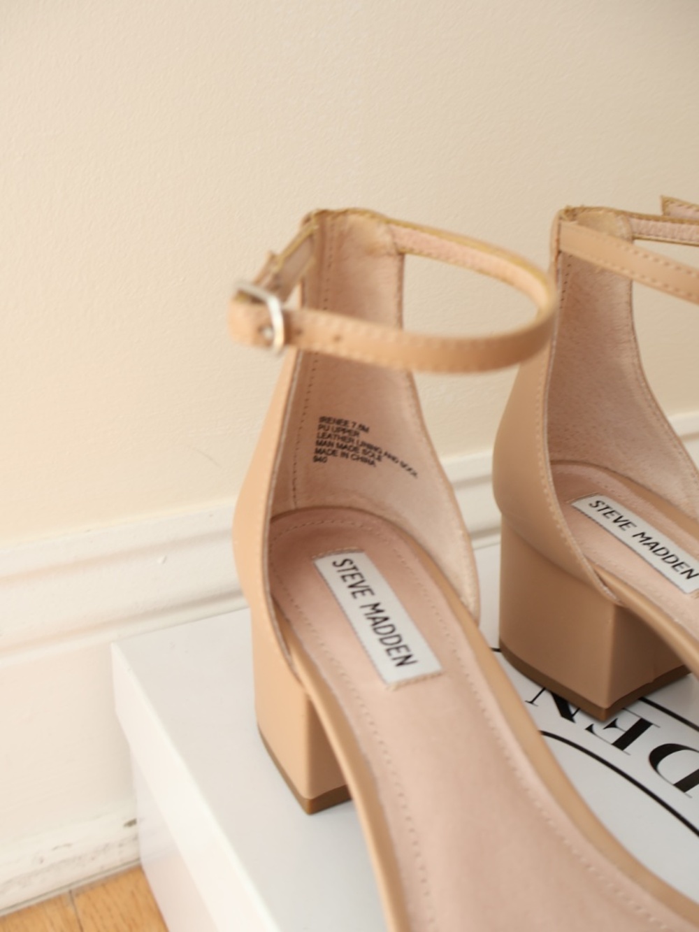 Steve Madden Irenee Blush Nude Block Heel Ankle Strap Sandals Size 7.5 - Picture 5 of 10